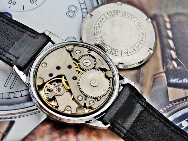 Rare Junghans watch from the 1970s - Image 13