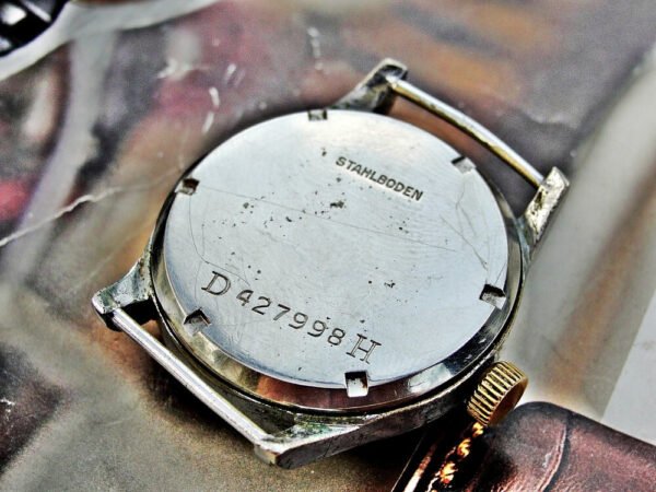 Second World War military Record Geneve DH (Wehrmacht) watch from the 1940s. - Image 15