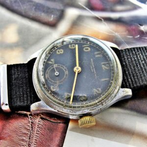 Second World War military Record Geneve DH (Wehrmacht) watch from the 1940s.